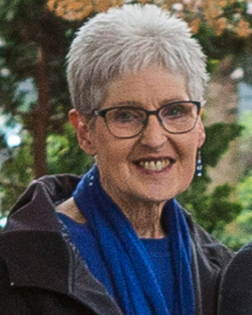 Photo of Claudia Robertson